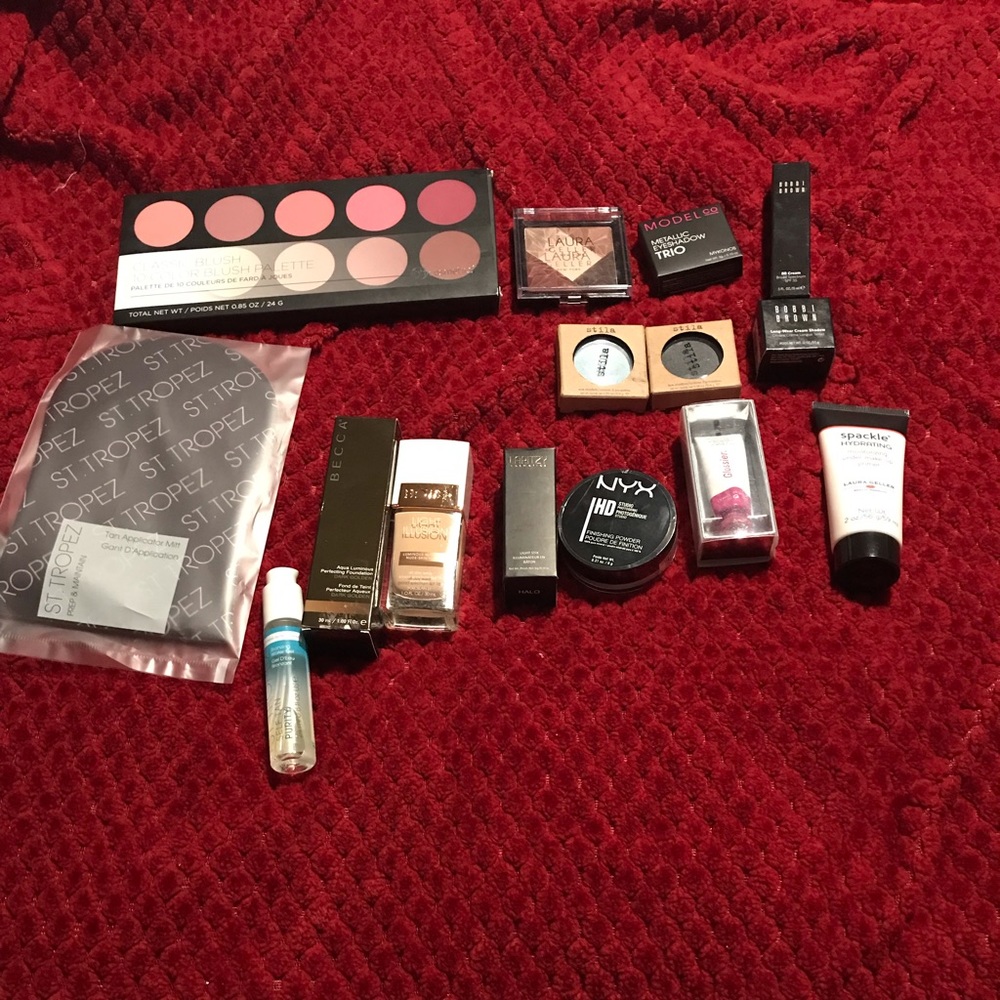 NWT Assorted Makeup & NWT ST . tropez & mitt